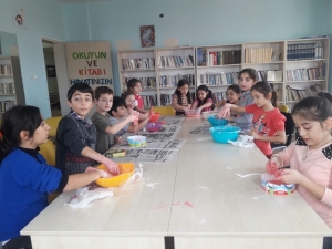 Kartepe Belediyesi Bilgi Evleri’nde Bilimsel Dakikalar