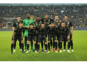 E.yeni Malatyaspor’da Yenilgisizlik Serisi Sona Erdi