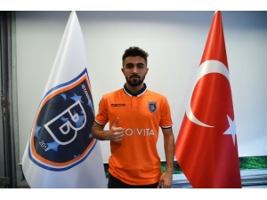 M. Başakşehir Onur Güney Ve Harun Kahraman İle 4.5 Yıllık İmzaladı