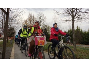 İzmit’te 41 Bin Kişi Bisiklet Turuna Katıldı