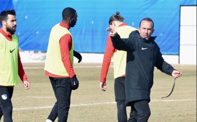 Mehmet Özdilek: "auremir Ile Khubulov Takımdan Ayrılabilir"