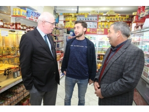 Kazım Kurt Esnafları Ziyaret Etti