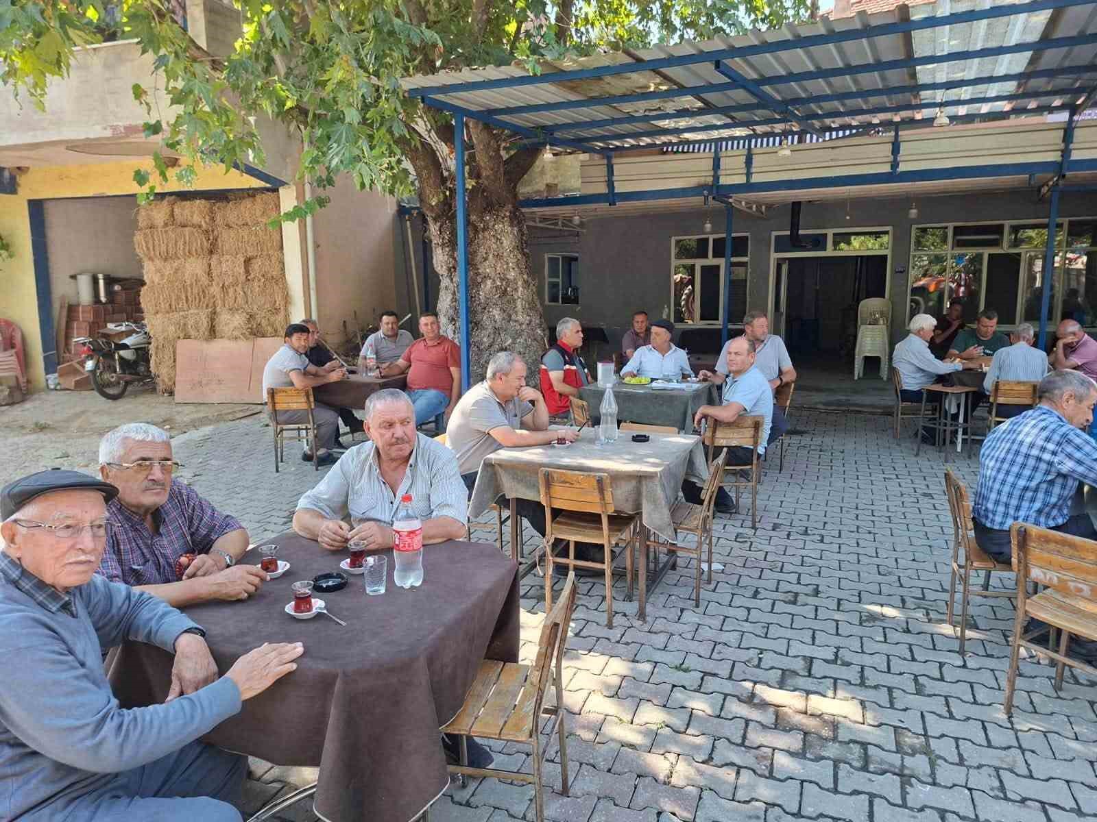 nazilli-de-ureticiler-tarimsal-konularda-bilgilendirildi