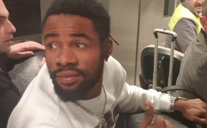 Galatasaray'ın Yeni Transferi I Luyindama İstanbul'a Geldi