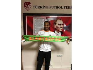 Alanyaspor Joel Obi’yi Renklerine Bağladı