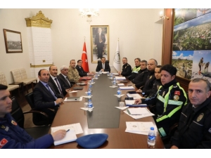 Kars’ta Trafikte Yaya Önceliği Bilinci Oluşturulacak