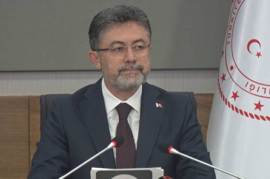 bakan-yumakli-turkiye-genelinde-cikan-169-yangindan-163-u-kontrol-altina-alindi