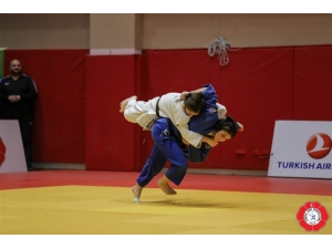 Balıkesirli Judoculardan Büyük Başarı