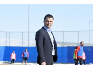 Büyükşehir Belediye Erzurumspor’da Başkan Üneş’ten Taraftara Çağrı