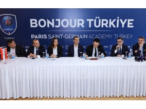 Paris Saint-germain’den Türkiye’de Altyapı Hamlesi