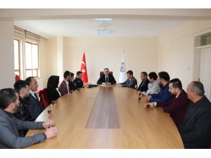 Kaymakam Pişkin, İşyeri Temsilcileriyle Bir Araya Geldi