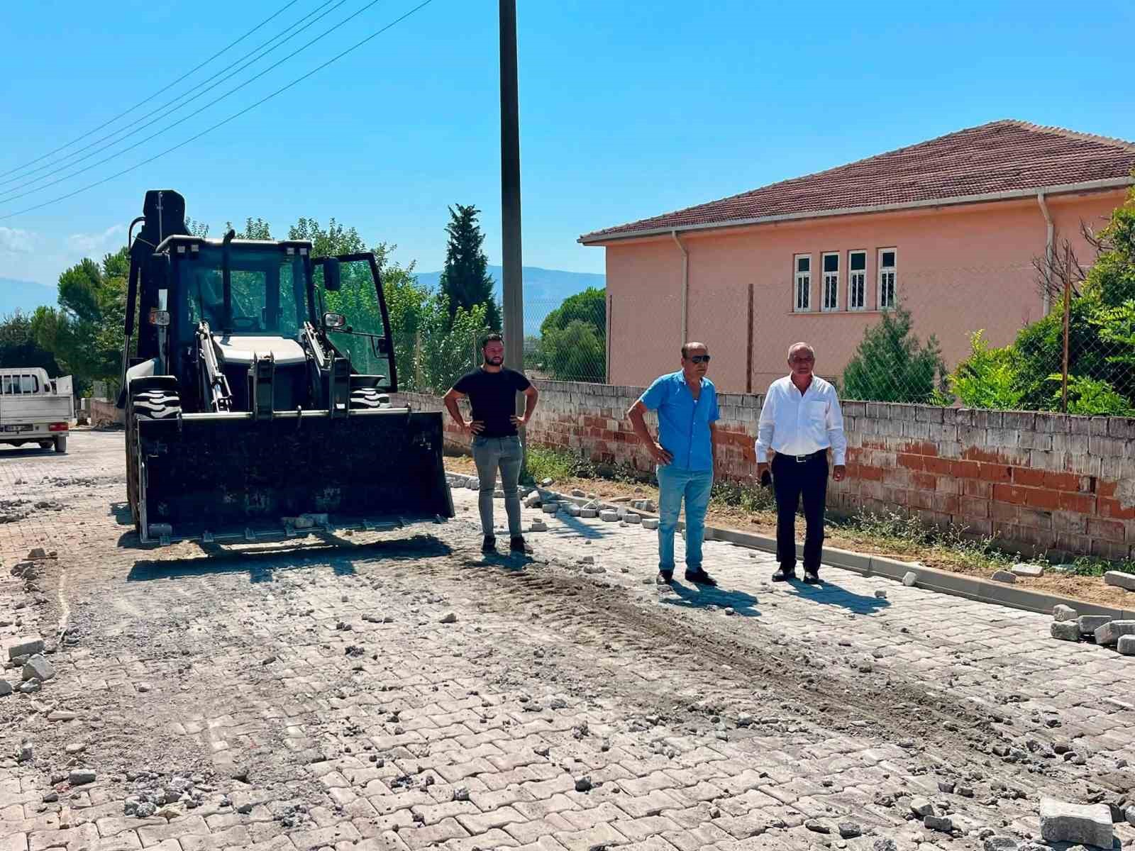 baskan-yildirimkaya-vatandaslarin-talep-ve-onerilerini-yerinde-dinliyor