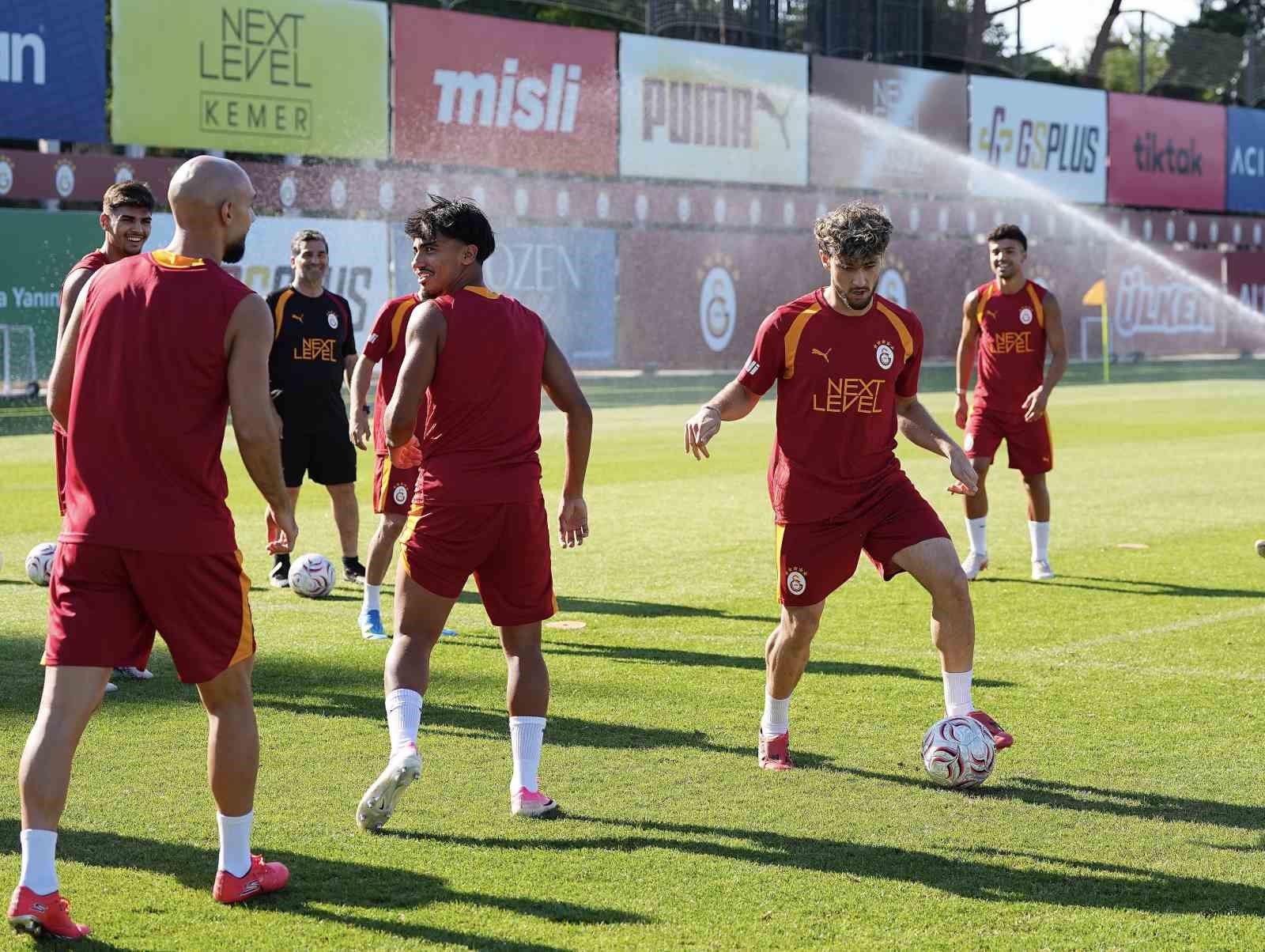 galatasaray-hazirliklarini-surdurdu