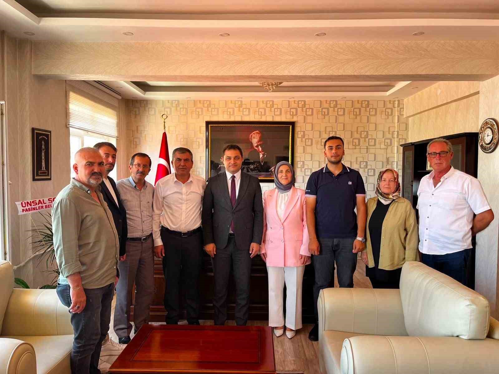 ak-parti-den-kaymakam-temel-e-hayirli-olsun-ziyareti