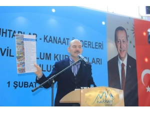 Bakan Soylu, Hakkari’de Kanaat Önderleri Ve Stk Temsilcileriyle Bir Araya Geldi