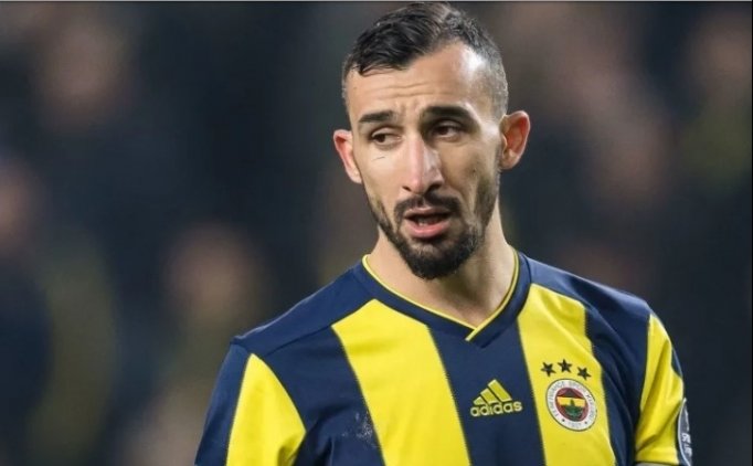 Fenerbahçe'de Mehmet Topal Cezalı Duruma Düştü