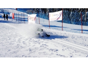 4. Ilgaz Dağı Geleneksel Kızak Yarışları Kastamonu’da Başladı