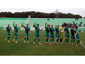 Salihli Belediyespor, Ödemiş’ten Eli Boş Dönmek İstemiyor