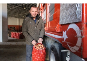 Soğan Depolarda 2,5, Pazarda 5 Lira