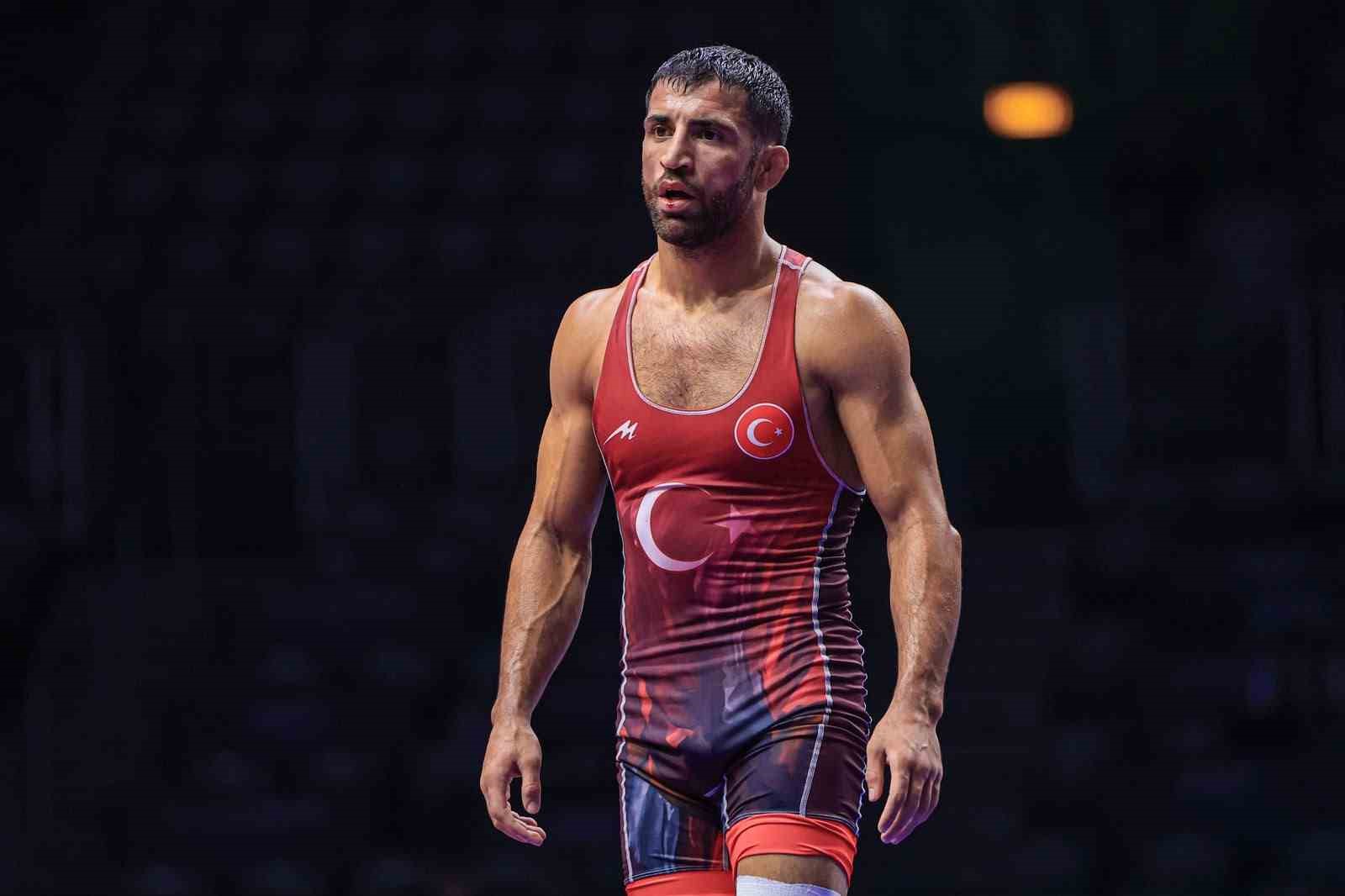 akdeniz-oyunlari-nda-murat-firat-tan-bronz-madalya