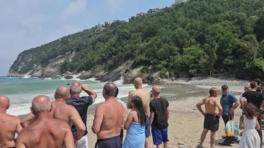 zonguldak-valiliginden-4-gunluk-denize-girme-yasagi-karari