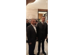 Antalya Sempozyumunda Eğitim Ve Etik Tartışıldı