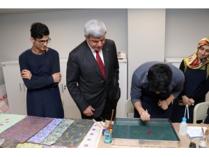 Kılavuz Gençlik Öğrencilerin İlgi Odağı Oldu