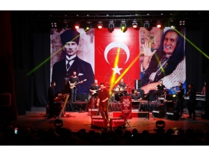 Büyükşehir Barış Manço’yu Çocuklarla Birlikte Andı