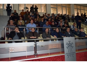 Palandöken Belediyespor Solhan Engelini Aştı