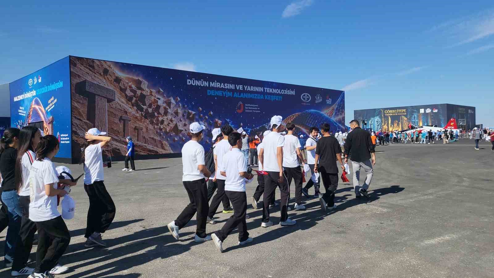 sanliurfa-da-teknofest-coskusu-basladi