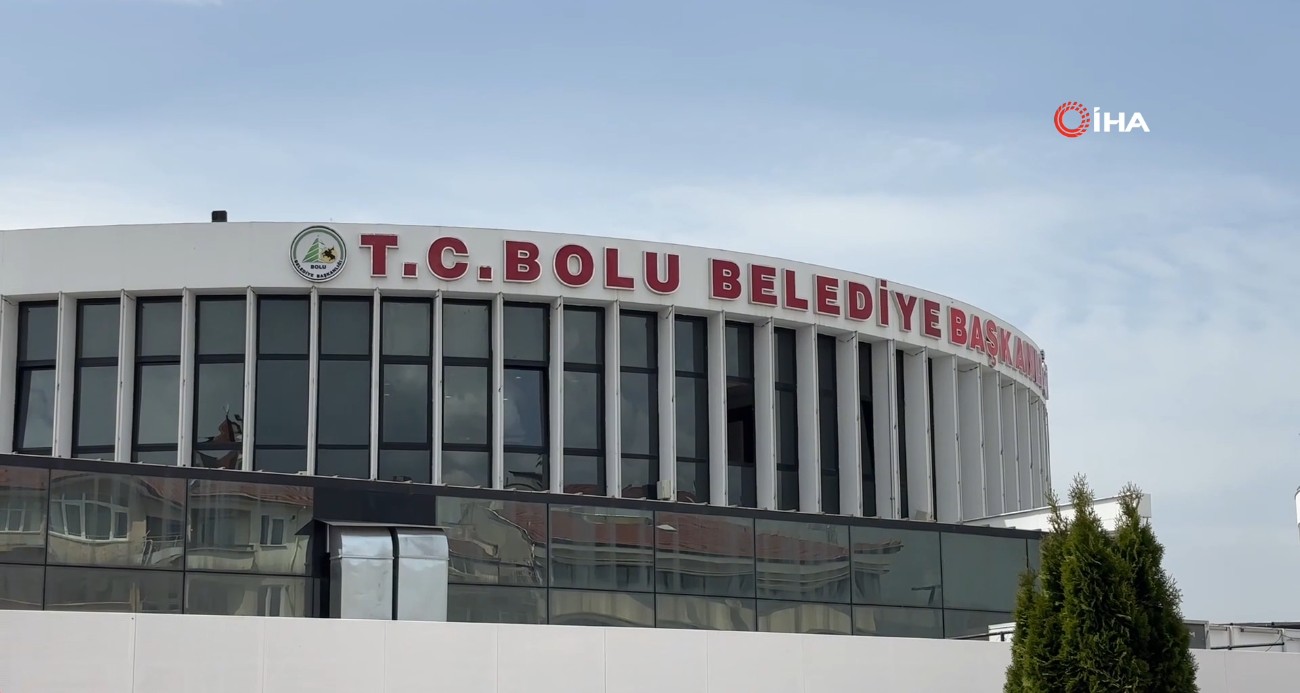 bolu-belediyesi-ne-hayalet-arac-operasyonu-7-ilde-22-supheliye-es-zamanli-gozalti-karari-verildi