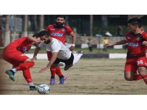 Çeşme Belediyespor Sahasında 3 Puanı 3 Golle Kaptı