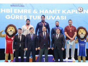 Bakan Kasapoğlu: “Spor Salonlarını Gençler Dolduracak, Bizler Yenilerini Yapacağız”