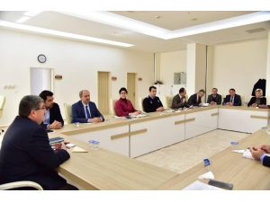 Başkan Can, Birim Müdürleriyle Bir Araya Geldi