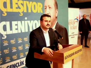 Ak Parti İle Siyaset Gençleşiyor Toplantısı