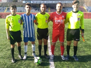 Amatör Maçta 7 Kırmızı Kartı