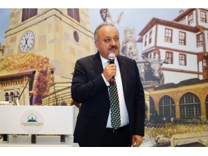 Kastamonu Belediye Başkanı Tahsin Babaş;