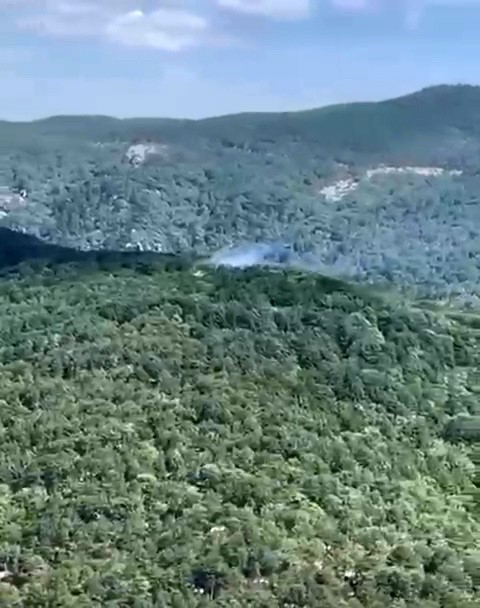 kazdaglari-nda-yildirim-kaynakli-orman-yanginina-havadan-ve-karadan-mudahale-ediliyor