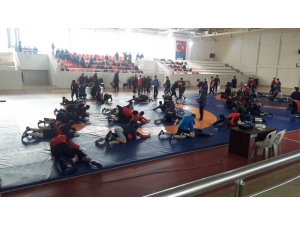 Güreş Eğitim Merkezi Sporcuları Madalyalara Ambargo Koydu