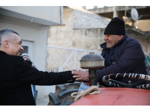 Ak Parti Büyükşehir Belediye Başkan Adayı Savaş, Otopark Sorununu Çözeceğini Belirtti