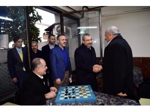 İsmail Erdem Ataşehir’de Vatandaşları Ziyaret Etti