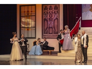 Antalya Dob ’Çardaş Prensesi’ Yeniden Sahneliyor