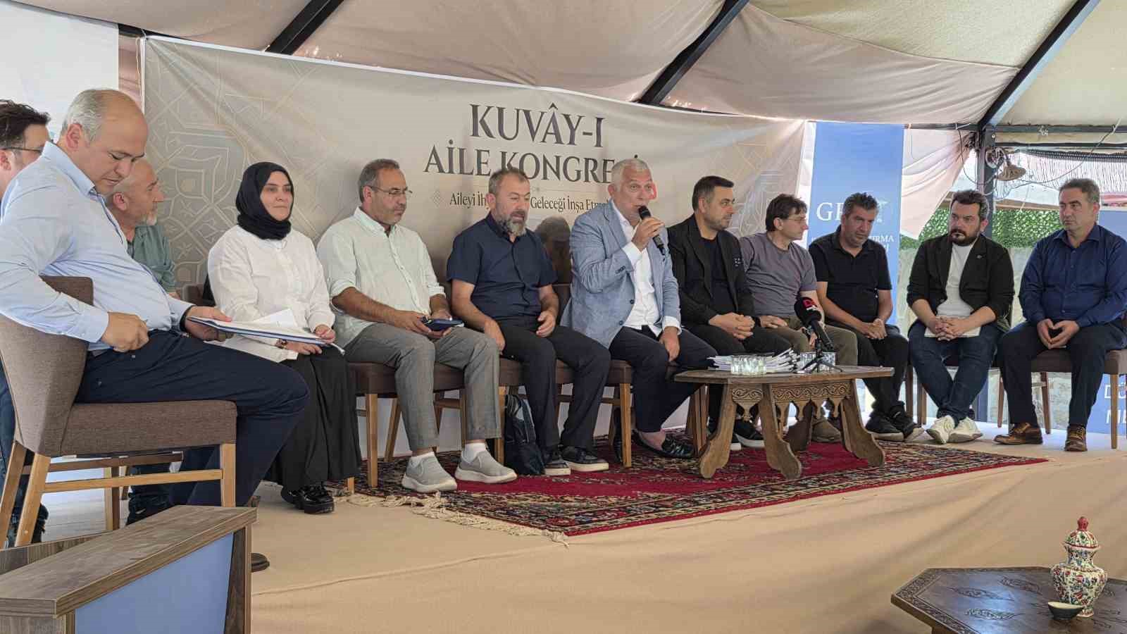 kutahya-da-kuvay-i-aile-kongresi-duzenlendi
