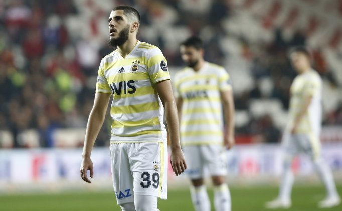 Fenerbahçe, Benzia'yı Tff Listesine Yazmadı!