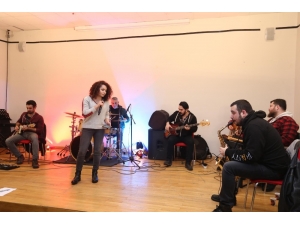 Kepez Müzik Ödüllerinde Yarı Final Heyecanı