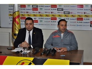 Eskişehirspor’da Sorunlar Çözülüyor