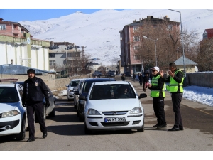Muradiye’de ‘Öncelik Hayatın, Öncelik Yayanın’ Programı Düzenlendi