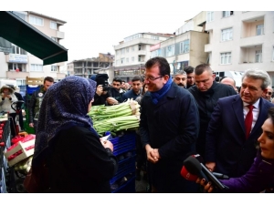 Chp İstanbul Büyükşehir Belediye Başkan Adayı İmamoğlu’na Şiirli Karşılama