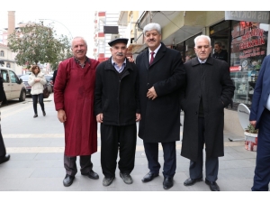 Ekinci Seçim Çalışmalarını Sürdürüyor