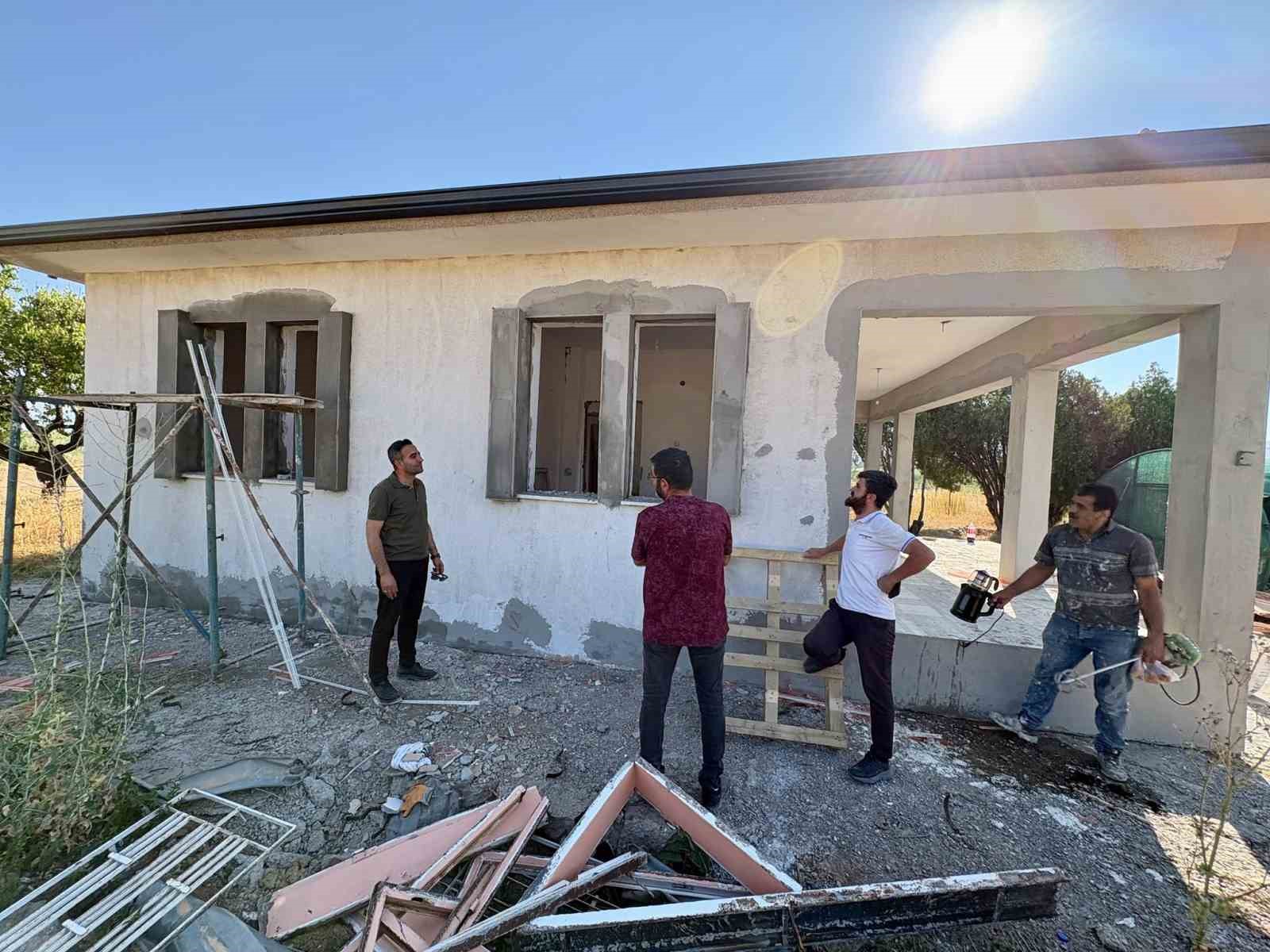 baskan-ulutas-devam-eden-yatirimlari-inceledi